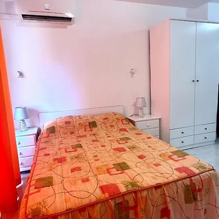 Estudio A 1 Minuto De La Playa Apartment